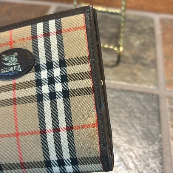 Burberry Bifold Kisslock Compact Wallet - EUC - Picture 4 of 14